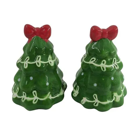 V-ați săturat de ornamentele produse în masă? Descoperiți magia ornamentelor din ceramică realizate manual!