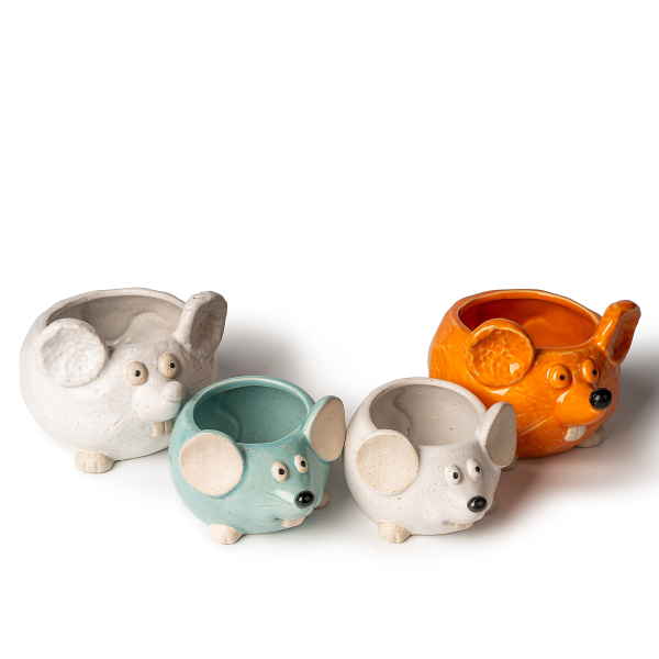 Suporturi de lumânări din ceramică în formă de șoarece: aduc viață drăgălășenie și căldură