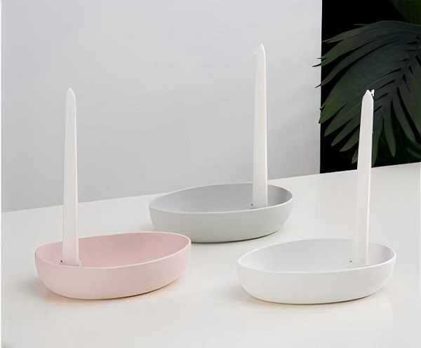 Încă mai folosești sfeșnice obișnuite? Încercați acest sfeșnic din ceramică care combină designul modern cu măiestria rafinată realizată manual pentru a crea o atmosferă pe care nu o puteți reproduce.