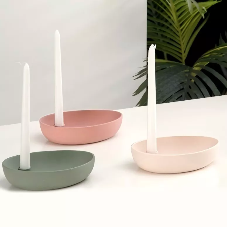 Cum alegi un sfeșnic ornamental modern care funcționează de fapt pentru viața reală?