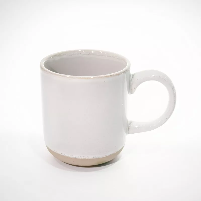 Cana albă de călătorie din ceramică modernă simplă Cana albă de călătorie din ceramică modernă simplă